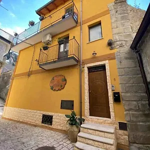Antico Borgo - A Due Passi Dalle Gole Alcantara Motta Camastra